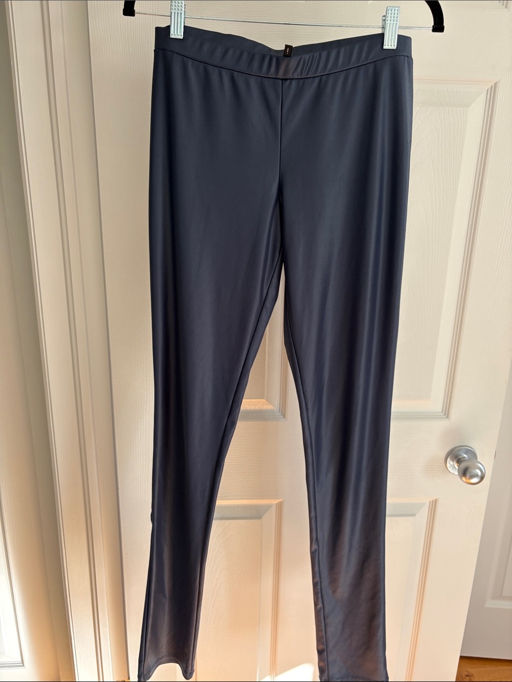 Sarah Pacini Navy Slim Stretch Leggings